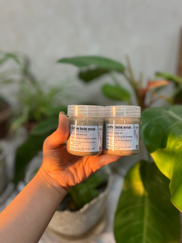 اسکراب دستساز صورت قهوه پاکسازی منافذ پوست